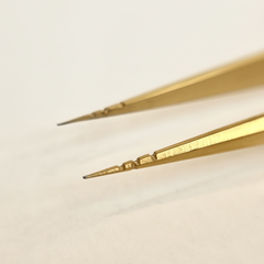 Pro Series RigTip™ Straight Isolator Tweezer by The L Theory